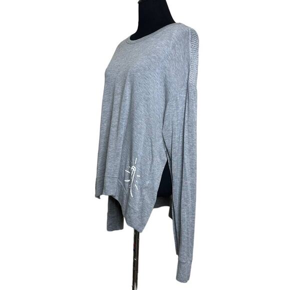 Alala gray long sleeves back mesh like detail athletic top size M - Picture 10 of 13